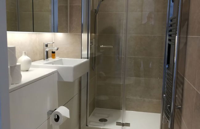 Berkshire House - Photo 23