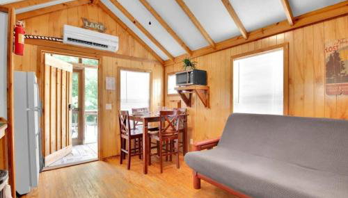 Charming Log Cabin in Bloomington - Foto 5