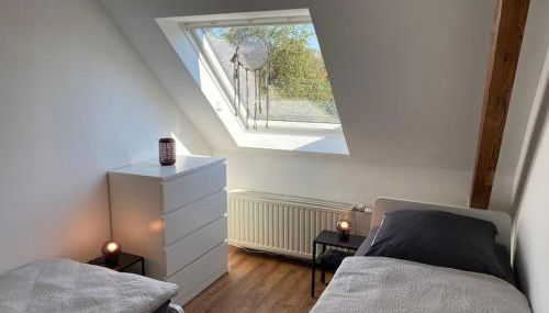 Worker Place Bedburg Hau - Foto 3