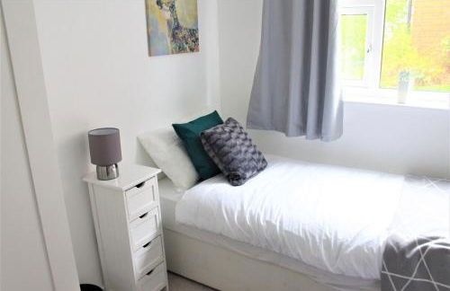 K Suites - Station Road 2 - Foto 22