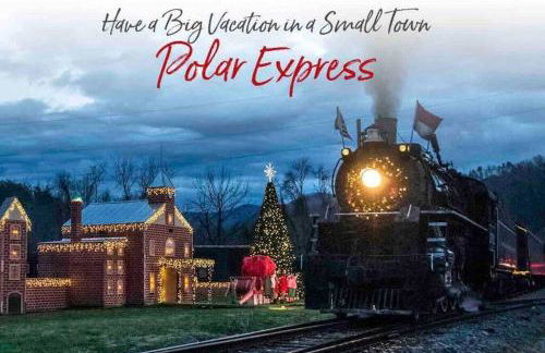 Red Roof-Cozy Cabin with Great Views, Hot Tub and near Bryson City - Foto 36