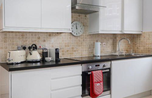 Cosy Kensington flat, 2 min to tube - Photo 10