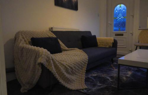 Modern 2-Bed House Free Parking Contractors & Families Friendly Rotherham - Foto 5