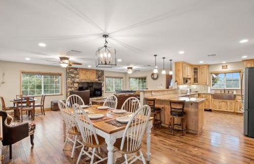 Manzanita Hill-35 miles to Yosemite, 10 miles to Mariposa with 8 person spa - Foto 7