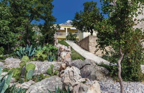 Cozy Apartment In Lukovo Sugarje - Foto 3