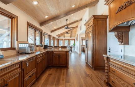 20 Acre Panoramic View Estate Hot Tub Pickleball Game Room - Foto 17