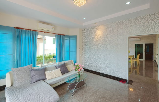 June Pool Villa - Photo 28