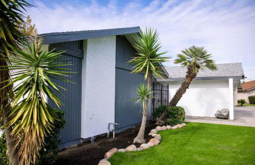 Family Friendly Southwest Bakersfield Retreat with Jacuzzi and Fenced Yard - Photo 46