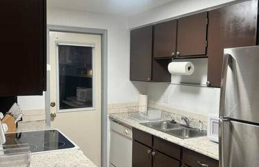 Beautiful downtown Anchorage 2 - Photo 10