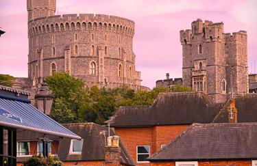 Elegant Windsor Flat - Short Walk to Windsor Castle, River Thames & Train Station - Foto 31