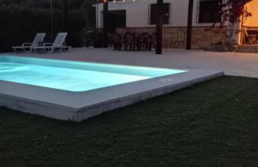 Casa La Herriza Larga de Vallesol Rent - Photo 2