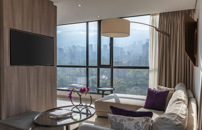 York Luxury Suites Medellín - Photo 30