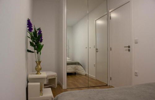 Red House by the River - Foto 99