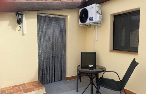 The Courtyard Studio Apartments - Foto 51