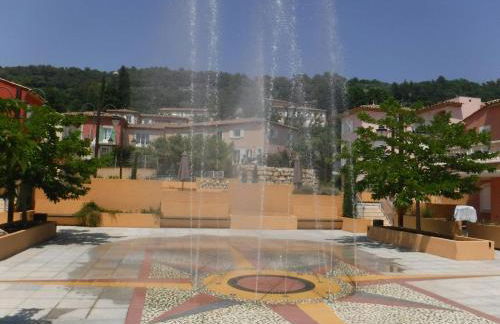 Appartement dans Residence – Le Domaine de Camiole - Foto 7