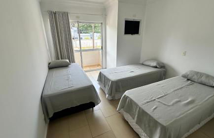 Casa com piscina, Até 8 pessoas, Garagem para 3 Carros - Photo 20