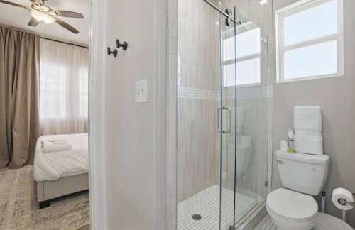 O14B Single-Story 2BR Townhome with King Beds Private Gym - Foto 23