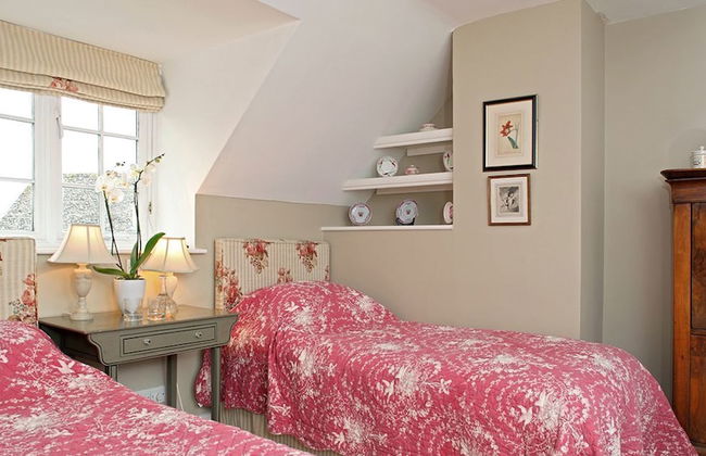 Wychwood Cottage - Photo 4