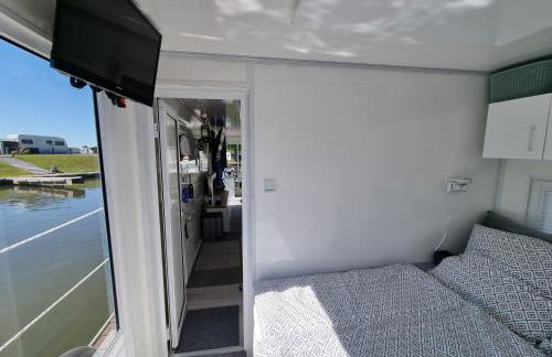 Main Hausboot Lore in der Marina Trosdorf bei Bamberg - Photo 37