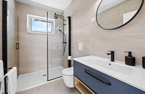 Nice Home In Marasi With Wifi - Foto 35