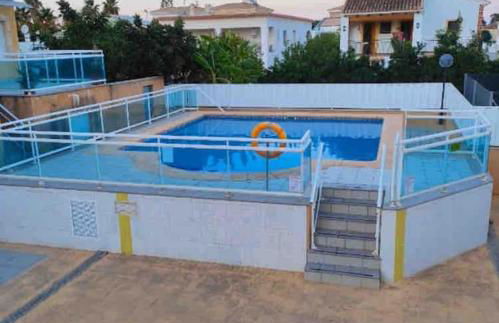 Duplex con piscina comunitaria - Photo 1