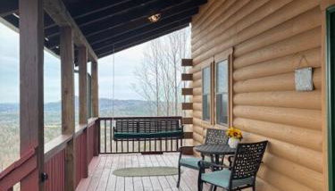 Charming Cabin with Incredible Mountain Views - Foto 3