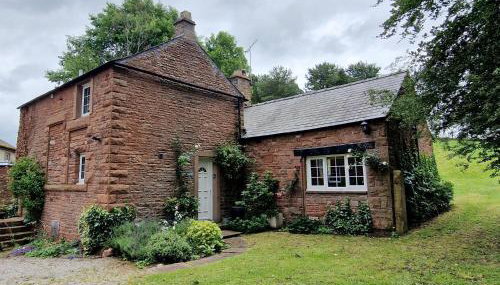 Garth at Wetheral Cottages - Foto 1, Garden, Garden view