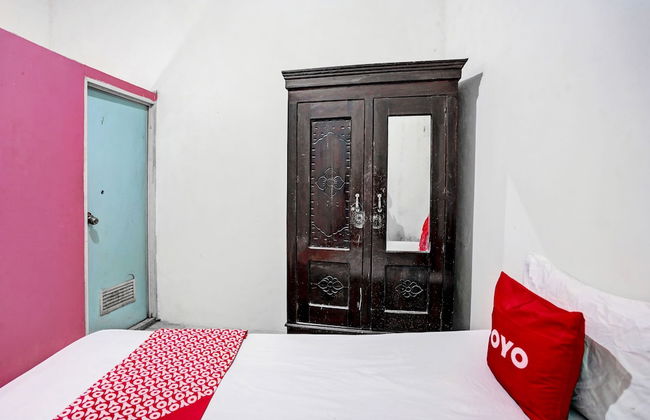 OYO Life 92840 Wisma Morricco - Foto 19