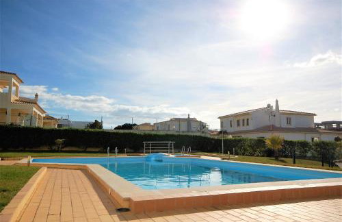 Apartment MargemSul - Pool - Beach - Free Wifi - Air Con - Foto 11