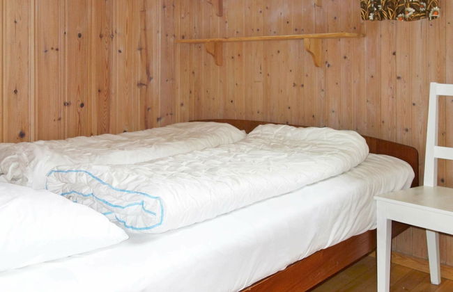 4 Person Holiday Home in Fister - Photo 2