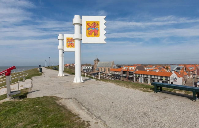 Nice Countryside Home With Garden - Photo 40