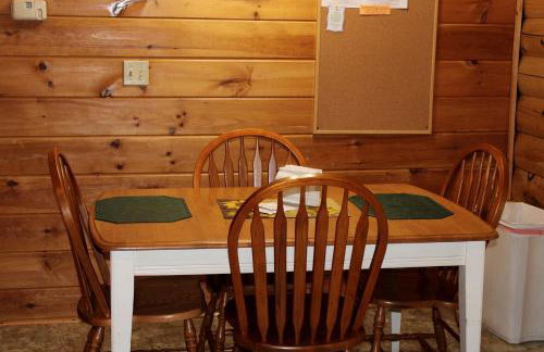 Charming Cabin Rental in the Forest near Beckley, West Virginia - Foto 21