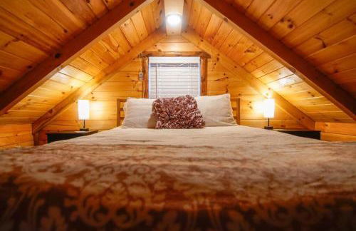 Charming Lakeview Cabin Near Geneva-On-The-Lake! - Foto 40