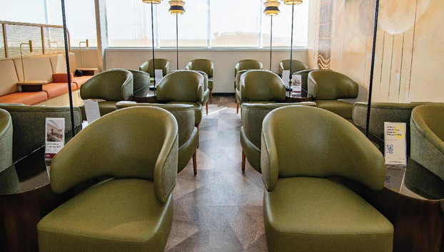 Plaza Premium Lounge at Jomo Kenyatta International Airport- T1D International Departures - Foto 5