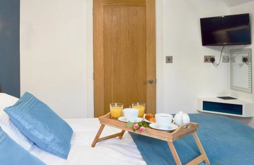 Coombe Wood Coach House - Foto 15