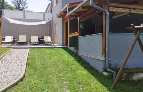 apartman Goga with pool and jacuzzi - Foto 40