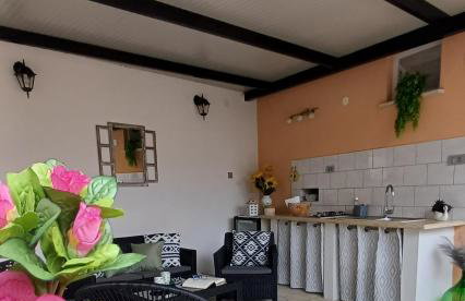 Casa Šimeti Charming Mediterranean Home near Poreč with Private Garden & Free Parking - Photo 4