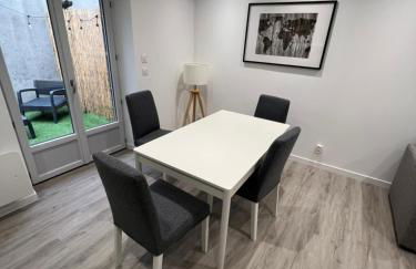 Maison des volcans - 3 chambres doubles - avec Terrasse et Wifi - 8 couchages - Foto 3