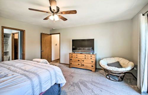 Family Home with Deck, Yard, Dock on Rock River - Foto 15