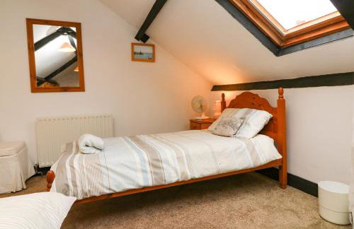 Harbour Cottage - Photo 12