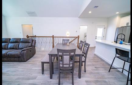 Hip in Houston - Foto 28