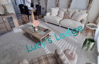 Lucy's Lodge - Photo 19