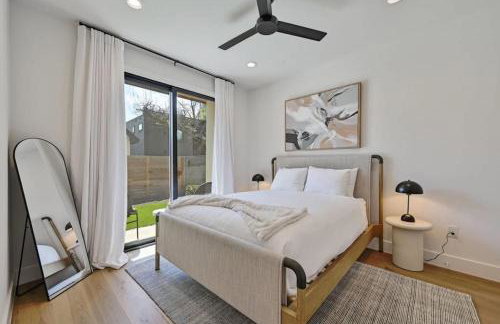 East Austin 5BR w Private Pool Rooftop & Views - Foto 21