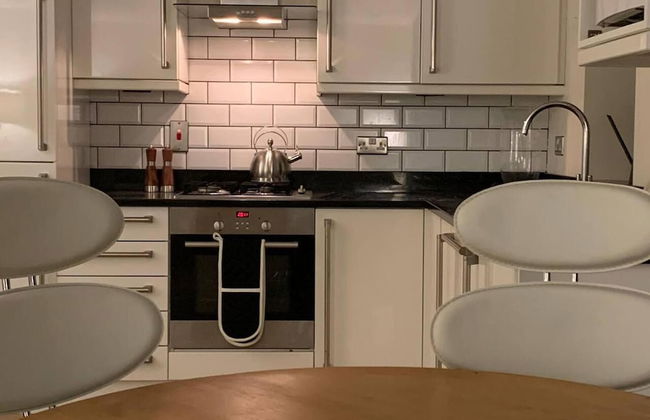 Cheerful 2-bed Cottage With 2 Free Parking, Leeds - Foto 7