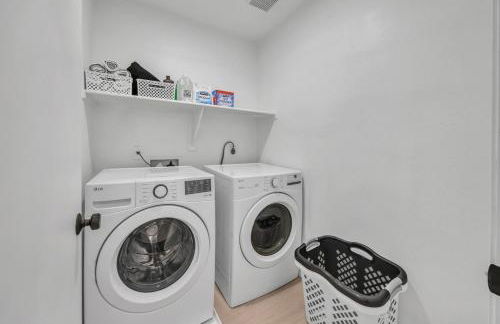 Modern 4BR Retreat in Prime Gilbert Location - Foto 32