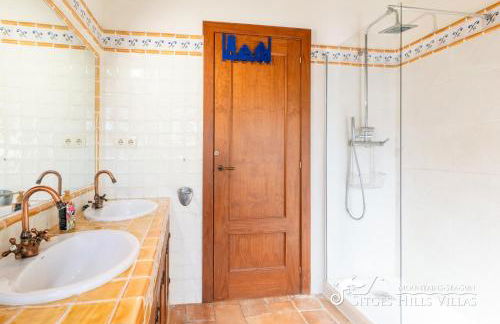 Charming Villa Tamarindo - Photo 14