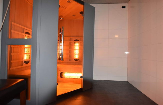 House in Reutum With Jacuzzi & Forest View - Photo 22