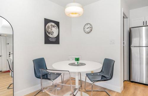 Bright King Bed Escape Pondview Half mile to Beach - Foto 7