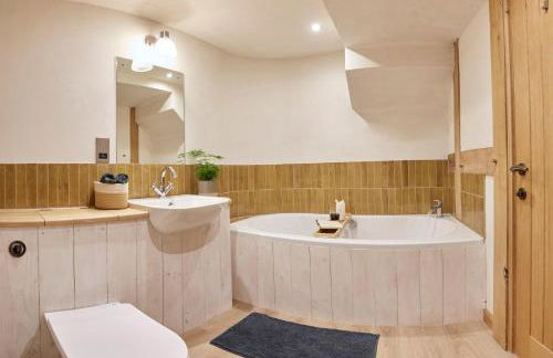 Kin Ludlow Rooms - Photo 27