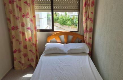 Apartment in Rota Cadiz, terrace AC wifi - Photo 8